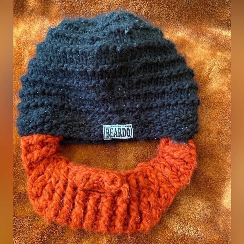 Beardo Hat Black with Detachable Ginger Beard